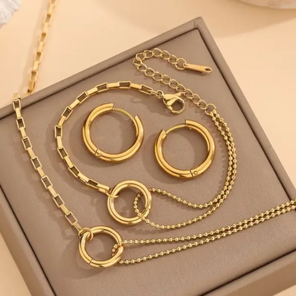NEW Boho Style Stainless Steel gold Geometric Circle Link Necklace, Set NWT
